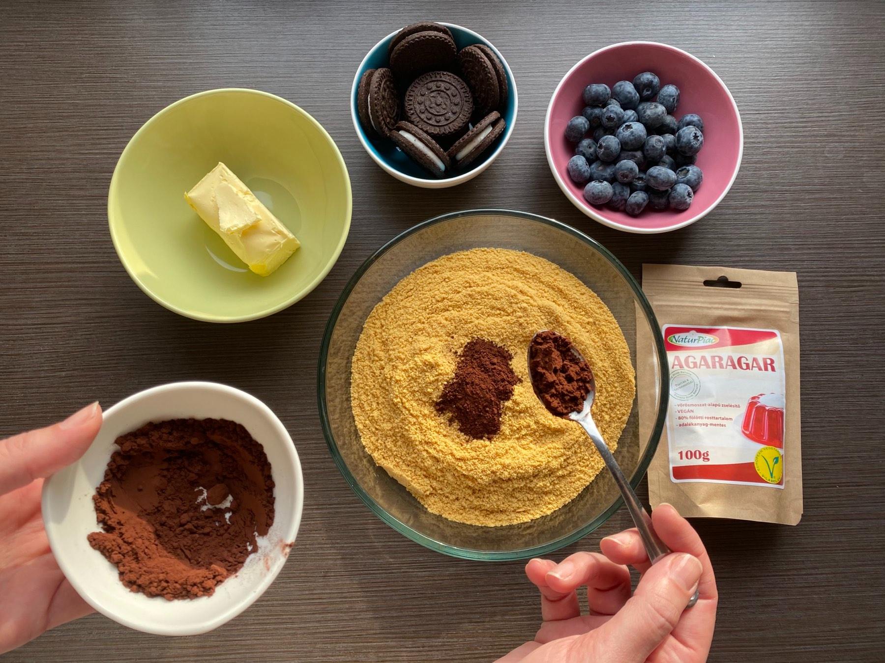 Sztracsatellás áfonya mousse torta