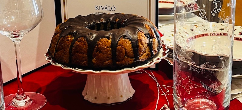 Rumos, narancsos, mazsolás gluténmentes kovászos kuglóf - Marton Melinda díjnyertes receptje