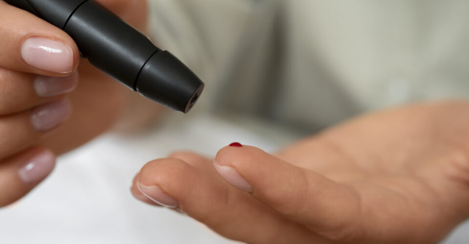 Vércukormérés hidegben – mire figyeljünk a pontos eredményekért? Vércukormérés hidegben - mire figyeljünk a pontos eredményekért?